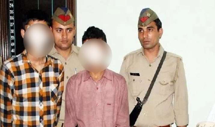 Man shot dead in Shamli, police arrest daughter & lover Man shot dead in Shamli, police arrest daughter & lover- Khabar IndiaTV