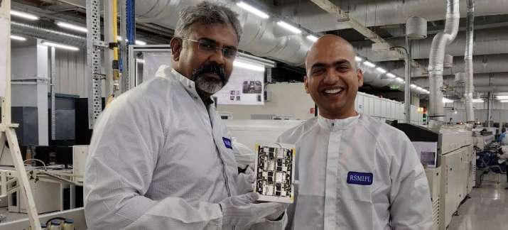 Xiaomi established smartphone units Xiaomi established smartphone units - India TV Paisa