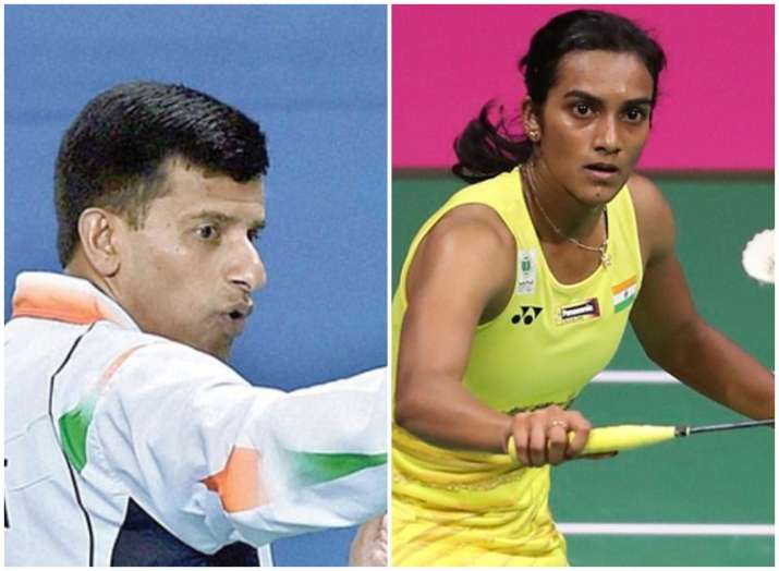 विमल कुमार और पी वी... विमल कुमार और पी वी...- Khabar IndiaTV