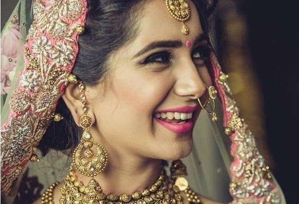 Gold and Silver price falls on Monday Gold and Silver price falls on Monday- India TV Paisa