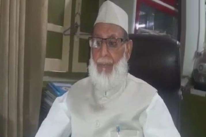 Kairana bypoll: Maulana says India is fed up of Modi govt, urges people to vote out the BJP Kairana bypoll: Maulana says India is fed up of Modi govt, urges people to vote out the BJP- India TV
