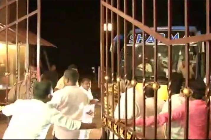 Karnataka MLAs Karnataka MLAs- Khabar IndiaTV