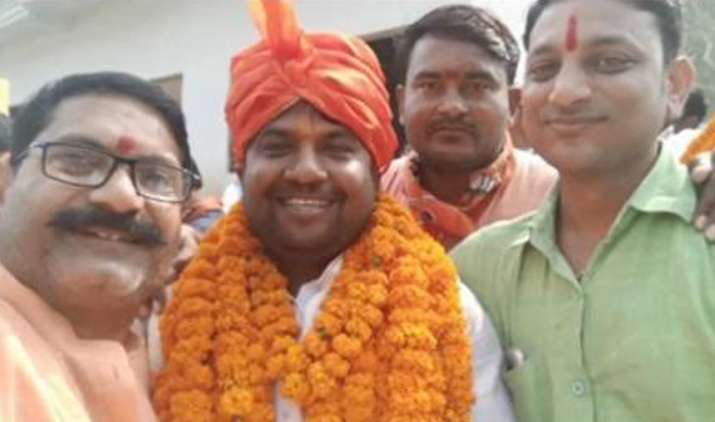 BJP leader Pawan Kesari shot dead in Allahabad BJP leader Pawan Kesari shot dead in Allahabad- India TV