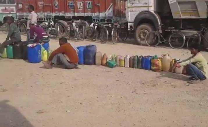 In wake of rising fuel prices in India, Petrol & Diesel being allegedly smuggled from Nepal In wake of rising fuel prices in India, Petrol & Diesel being allegedly smuggled from Nepal- India TV Paisa