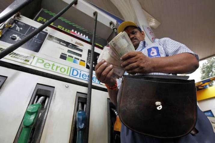 Petrol, diesel prices hit fresh high, Rahul Gandhi gives PM Modi a fuel challenge Petrol, diesel prices hit fresh high, Rahul Gandhi gives PM Modi a fuel challenge- Khabar IndiaTV