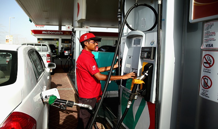Petrol and diesel rates at record high FICCI and ASSOCHAM call for urgent excise duty cut on fuel Petrol and diesel rates at record high FICCI and ASSOCHAM call for urgent excise duty cut on fuel- India TV Paisa