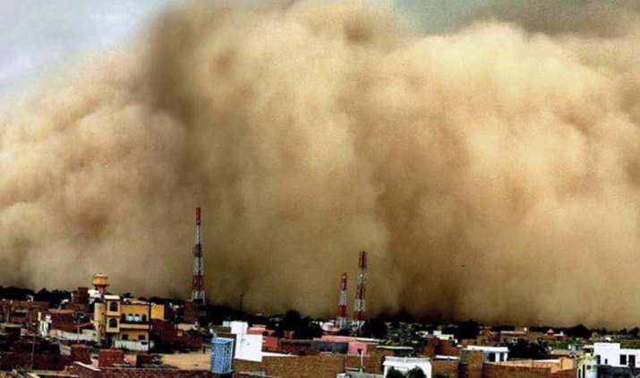 Powerful thunder storm hits North India, 58 dead in Rajasthan and Agra Powerful thunder storm hits North India, 58 dead in Rajasthan and Agra- India TV