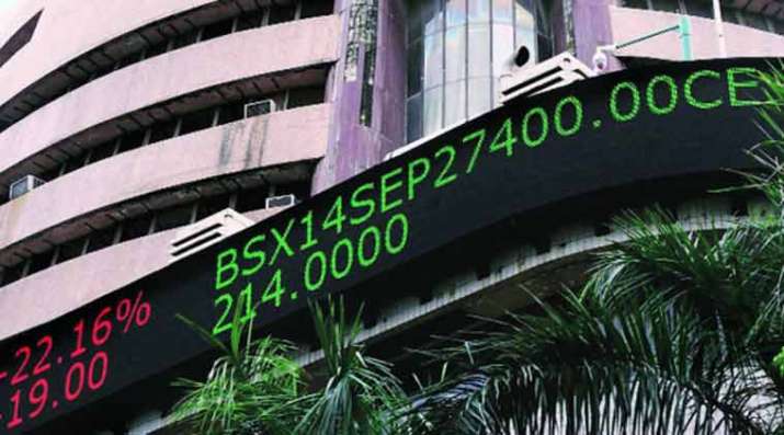 Four of top 10 firms add Rs 39603 crore in market cap Four of top 10 firms add Rs 39603 crore in market cap- India TV Paisa