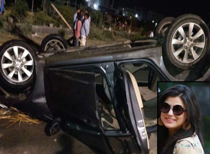 tania khanna dies after car plunges into drain in... tania khanna dies after car plunges into drain in...- India TV