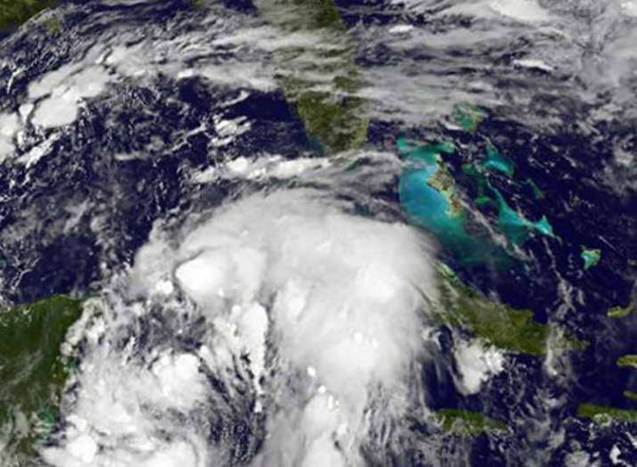 Tropical storm closes in on Florida Alabama and... Tropical storm closes in on Florida Alabama and...- India TV