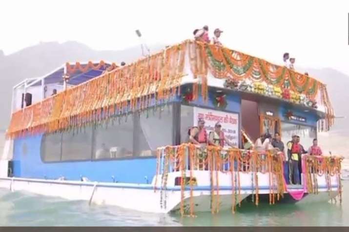 U'khand Cabinet to meet in floating restaurant on Tehri lake U'khand Cabinet to meet in floating restaurant on Tehri lake - Khabar IndiaTV