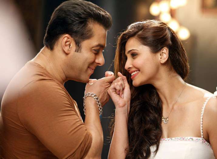 Salman Khan Daisy Shah Race 3 Salman Khan Daisy Shah Race 3- Khabar IndiaTV