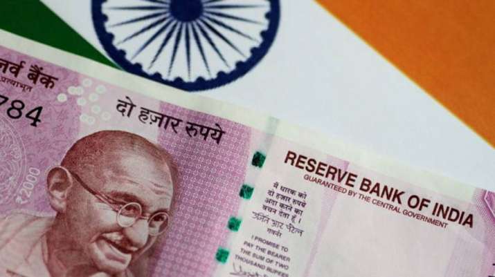 Foreign exchange reserve falls by 20 billion dollar in two and half months to lowest in 2018 Foreign exchange reserve falls by 20 billion dollar in two and half months to lowest in 2018- India TV Paisa