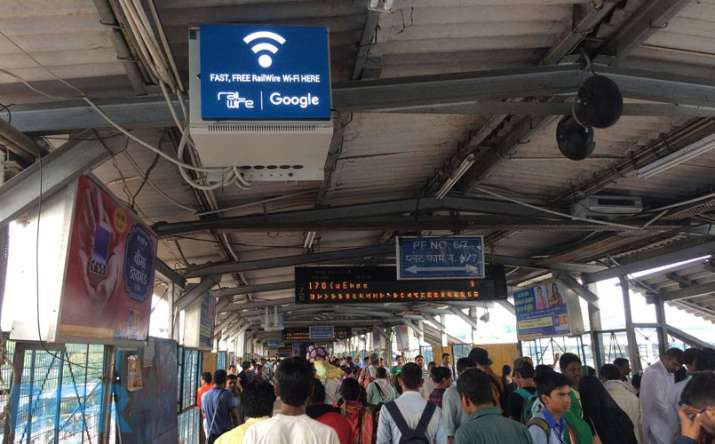 Free Wifi is now available in 400 railway stations in India says Google Free Wifi is now available in 400 railway stations in India says Google- India TV Paisa