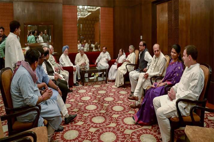 Rahul Gandhi Iftaar party Rahul Gandhi Iftaar party- Khabar IndiaTV