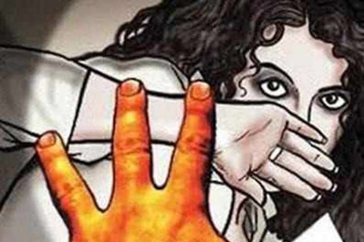 दिल्ली में कनाडाई महिला से बलात्कार, पब में हुई दोस्ती, आरोपी गिरफ्तार दिल्ली में कनाडाई महिला से बलात्कार, पब में हुई दोस्ती, आरोपी गिरफ्तार- India TV