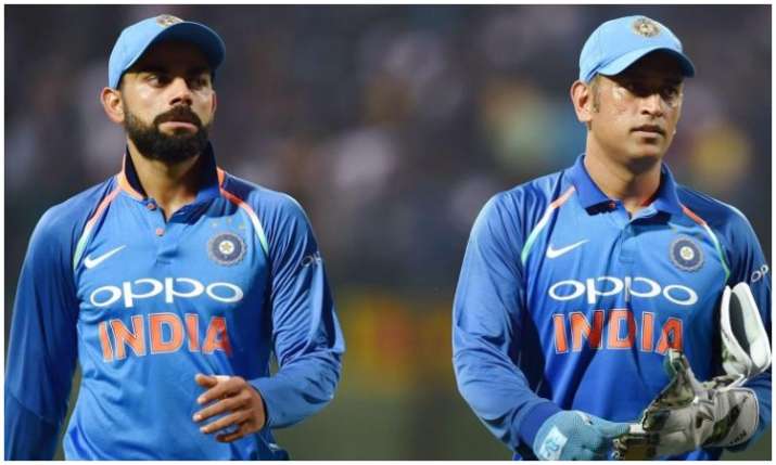 एम एस धोनी और विराट... एम एस धोनी और विराट...- India TV