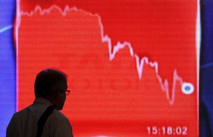 Sensex and Nifty plunges on Wednesday on weak rupee and higher crude oil prices Sensex and Nifty plunges on Wednesday on weak rupee and higher crude oil prices - India TV Paisa
