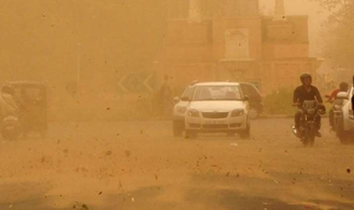 IMD issues thunderstorm with gusty wind warning in north India IMD issues thunderstorm with gusty wind warning in north India- India TV Paisa
