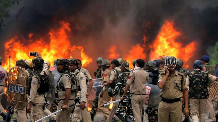 Violence Violence- India TV Paisa