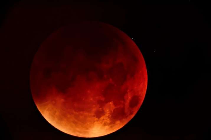 blood moon blood moon- India TV