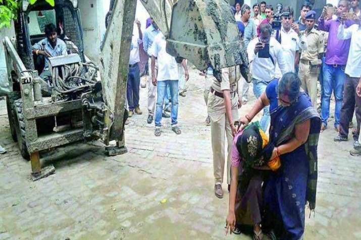 बिहार: मुजफ्फरपुर बाल गृहकांड मामले की सीबीआई जांच के आदेश बिहार: मुजफ्फरपुर बाल गृहकांड मामले की सीबीआई जांच के आदेश- India TV
