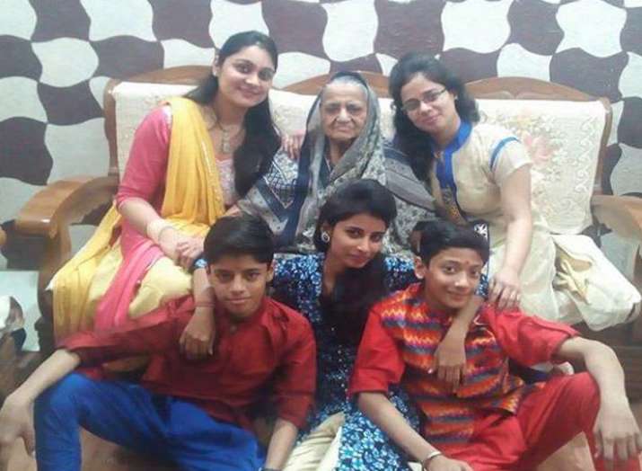 दिल्ली मास सूइसाइड: 11 के चक्कर में फंसकर दुनिया से चले गए 11 लोग, जांच में रही हैं चौंकाने वाली बात दिल्ली मास सूइसाइड: 11 के चक्कर में फंसकर दुनिया से चले गए 11 लोग, जांच में रही हैं चौंकाने वाली बात- India TV