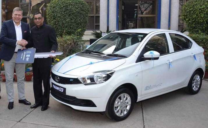 Electric Car Electric Car- India TV Paisa