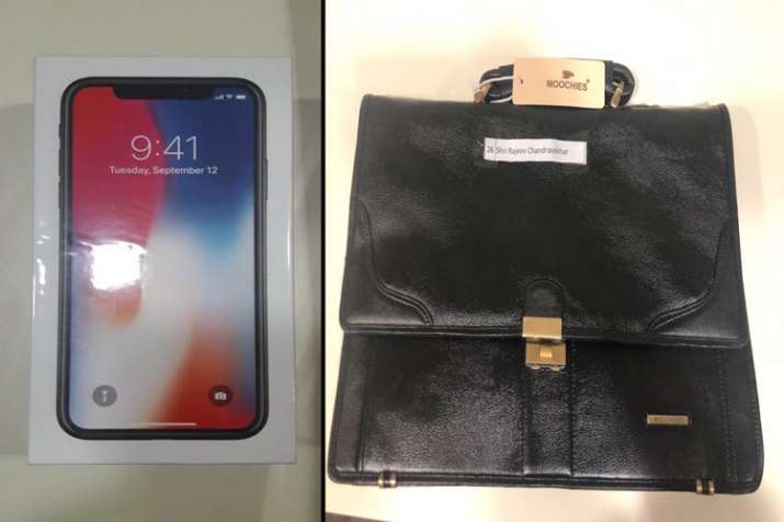 karnataka govt sending expensive phones to MPs karnataka govt sending expensive phones to MPs- India TV