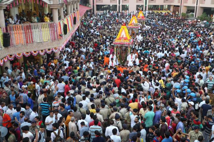 अहमदाबाद: शुरू हुई भगवान जगन्नाथ की रथ यात्रा, PM मोदी ने भेजी भोग सामग्री अहमदाबाद: शुरू हुई भगवान जगन्नाथ की रथ यात्रा, PM मोदी ने भेजी भोग सामग्री- India TV