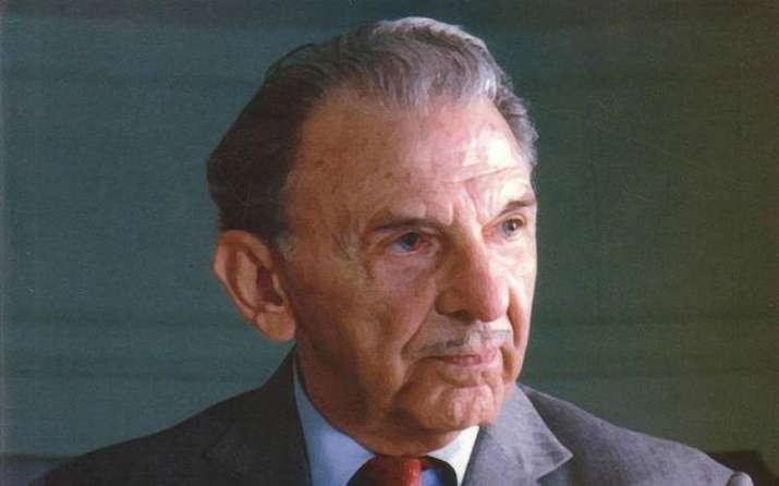 Its 114th birth anniversary of JRD Tata and these are the interesting facts about him and Tata Group Its 114th birth anniversary of JRD Tata and these are the interesting facts about him and Tata Group- India TV Paisa
