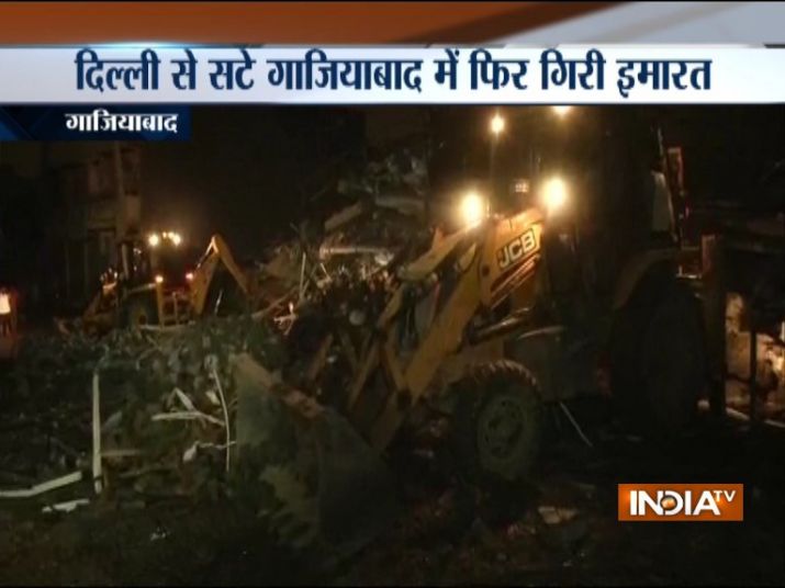 नोएडा बार्डर पर बसे... नोएडा बार्डर पर बसे...- India TV