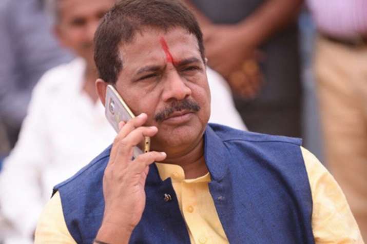 गुजरात: शंकर सिंह वाघेला के बेटे महेंद्र वाघेला ने भाजपा का दामन थामा गुजरात: शंकर सिंह वाघेला के बेटे महेंद्र वाघेला ने भाजपा का दामन थामा- India TV