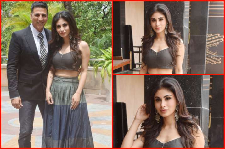 Akshay kumar and Mouni Roy Akshay kumar and Mouni Roy- India TV
