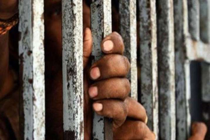 Bihar: Arrah court awards life term to 14 accused in spurious liquor case of 2012 | PTI Representati Bihar: Arrah court awards life term to 14 accused in spurious liquor case of 2012 | PTI Representati- India TV