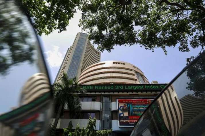 Market Cap of top 10 companies in India Market Cap of top 10 companies in India- India TV Paisa