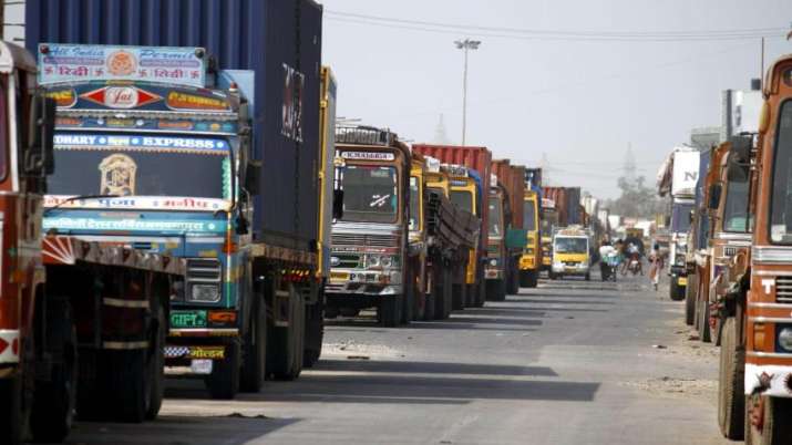 trucks trucks - India TV Paisa