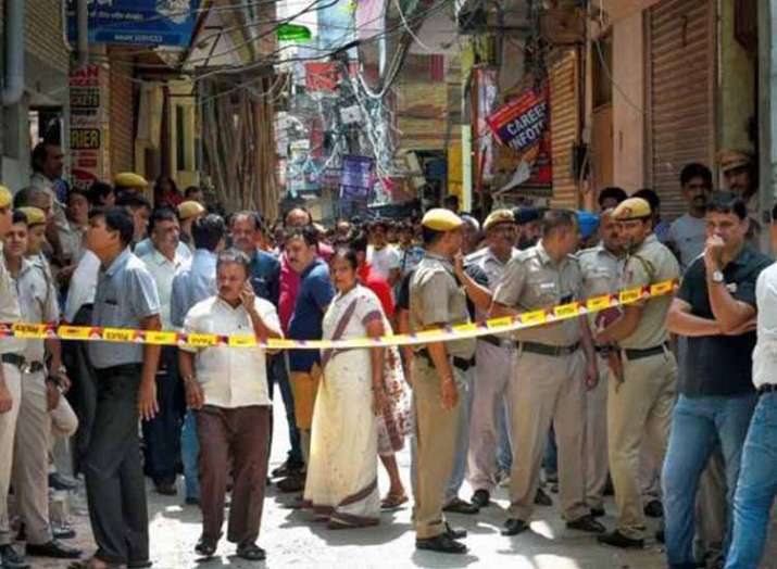 burari case Police question over 200 people in... burari case Police question over 200 people in...- India TV