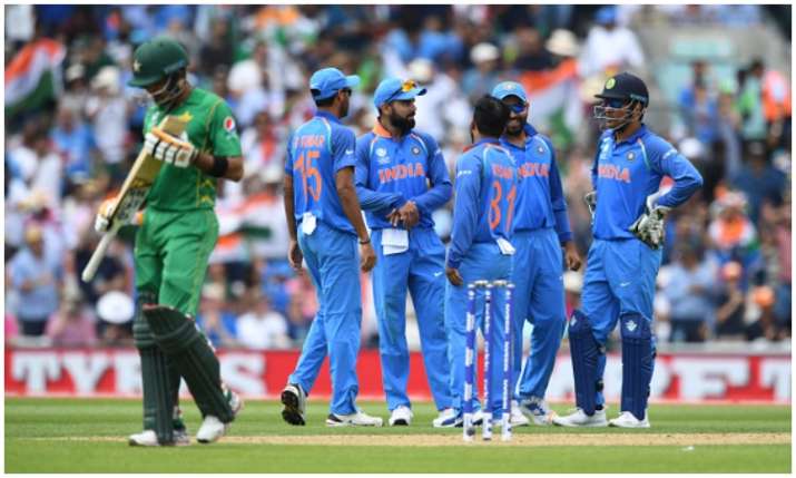 भारतीय टीम को लगातार 2... भारतीय टीम को लगातार 2...- India TV