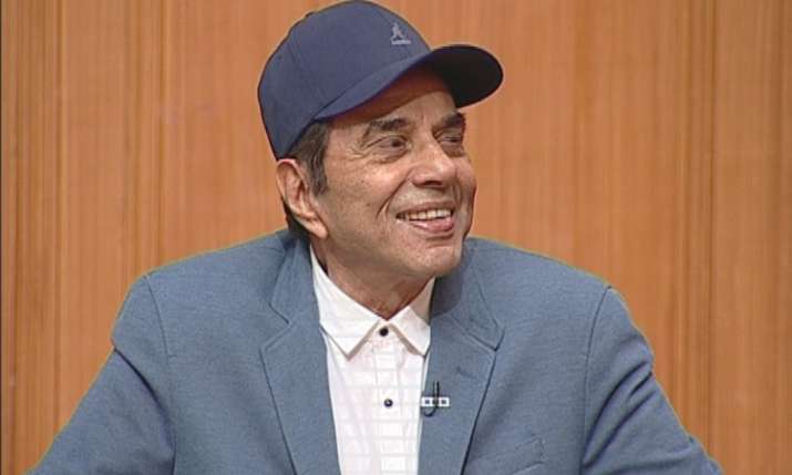 Dharmendra in Aap Ki Adalat Dharmendra in Aap Ki Adalat- Khabar IndiaTV