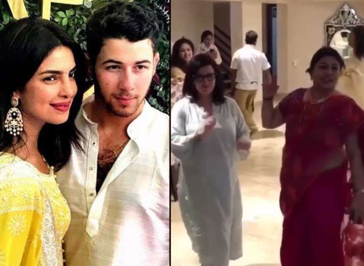 Priyanka Chopra and Nick Jonas mothers dance Priyanka Chopra and Nick Jonas mothers dance- India TV