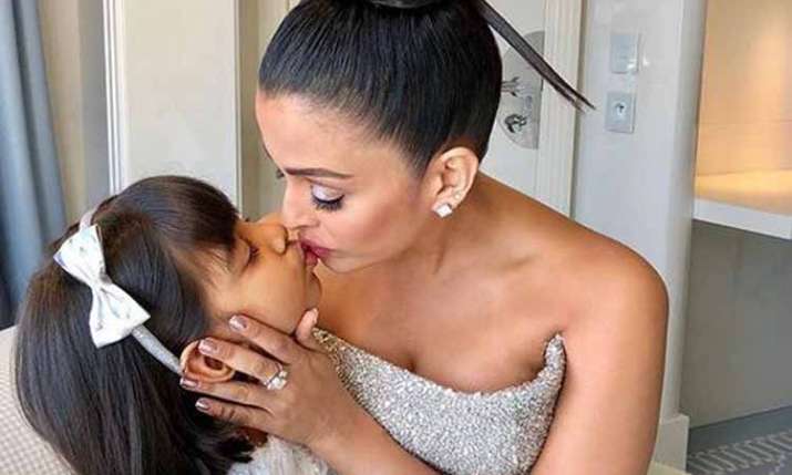 Aishwarya Rai Bachchan, Aaradhya bachchan Aishwarya Rai Bachchan, Aaradhya bachchan- Khabar IndiaTV