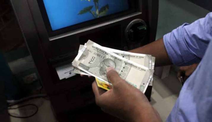 ATM withdrawl ATM withdrawl- India TV Paisa