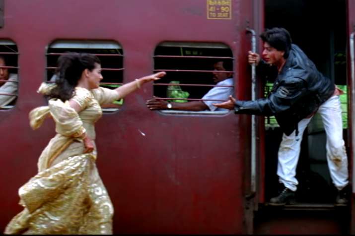 Kajol and Shah Rukh Khan in Dilwale Dulhania Le Jayenge Kajol and Shah Rukh Khan in Dilwale Dulhania Le Jayenge- India TV