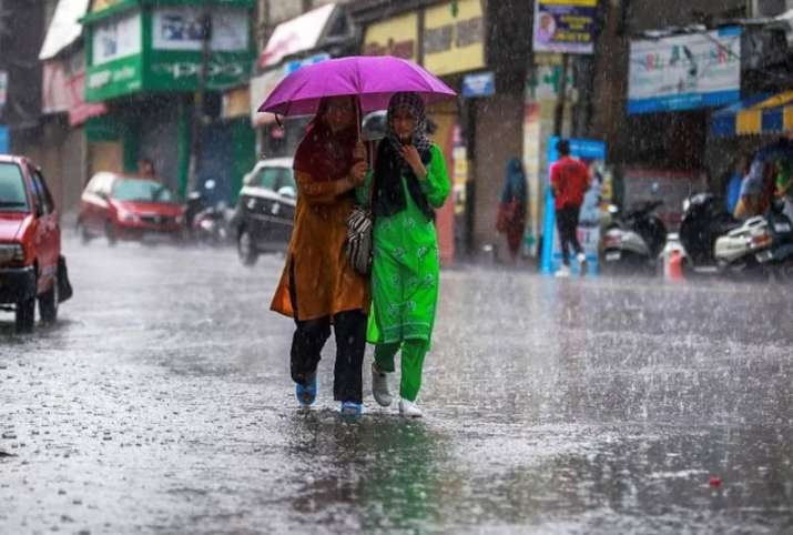Heavy rain warning for 13 states on August 15th Heavy rain warning for 13 states on August 15th- India TV Paisa