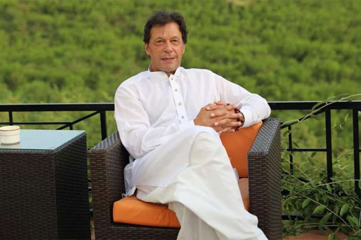 Pakistan: Imran Khan government bans VIP protocol to 'influential people' at airports |Facebook Pakistan: Imran Khan government bans VIP protocol to 'influential people' at airports |Facebook- India TV