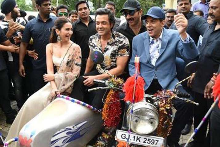 Kriti Kharbanda, Bobby Deol, Dharmendra Kriti Kharbanda, Bobby Deol, Dharmendra- India TV