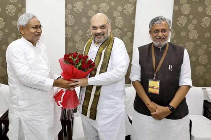 2019 के लिए तय हुआ बिहार का फॉर्मूला, प्रदेश में जेडीयू नहीं बीजेपी 'बिग ब्रदर' 2019 के लिए तय हुआ बिहार का फॉर्मूला, प्रदेश में जेडीयू नहीं बीजेपी 'बिग ब्रदर'- India TV