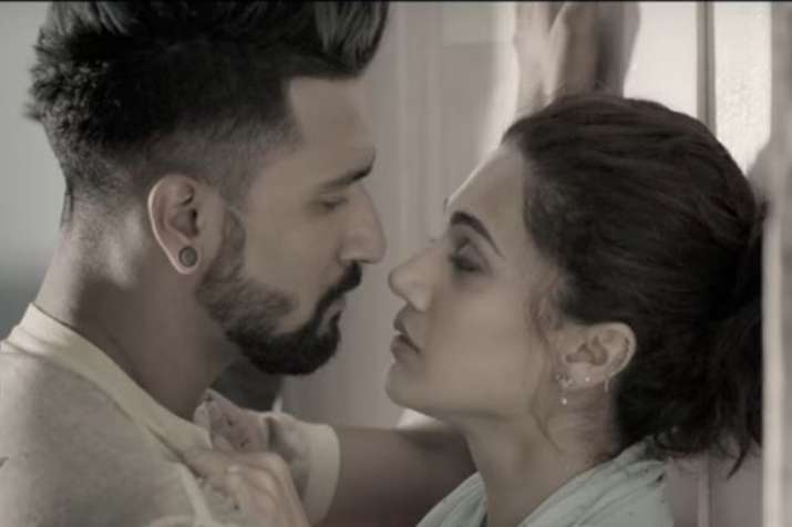 Vicky Kaushal, Taapsee Pannu Vicky Kaushal, Taapsee Pannu- India TV