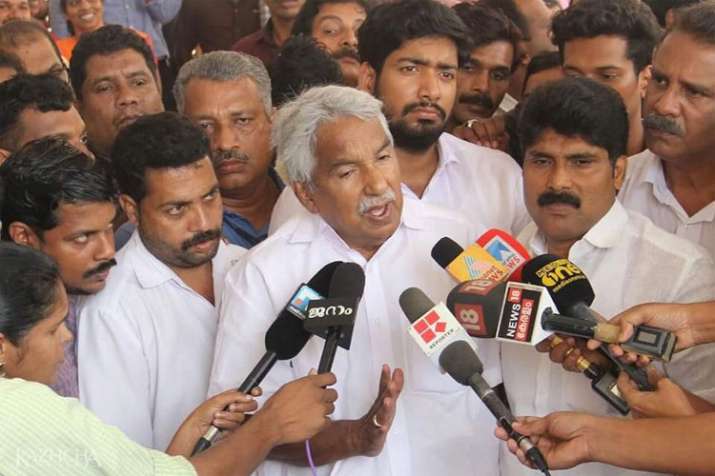Kerala government's glaring omission led to flood tragedy, says Former CM Oommen Chandy Kerala government's glaring omission led to flood tragedy, says Former CM Oommen Chandy- India TV